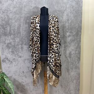 Chico's Top one size Animal Print  Poncho Topper Open Front Kimono Boho Rayon
